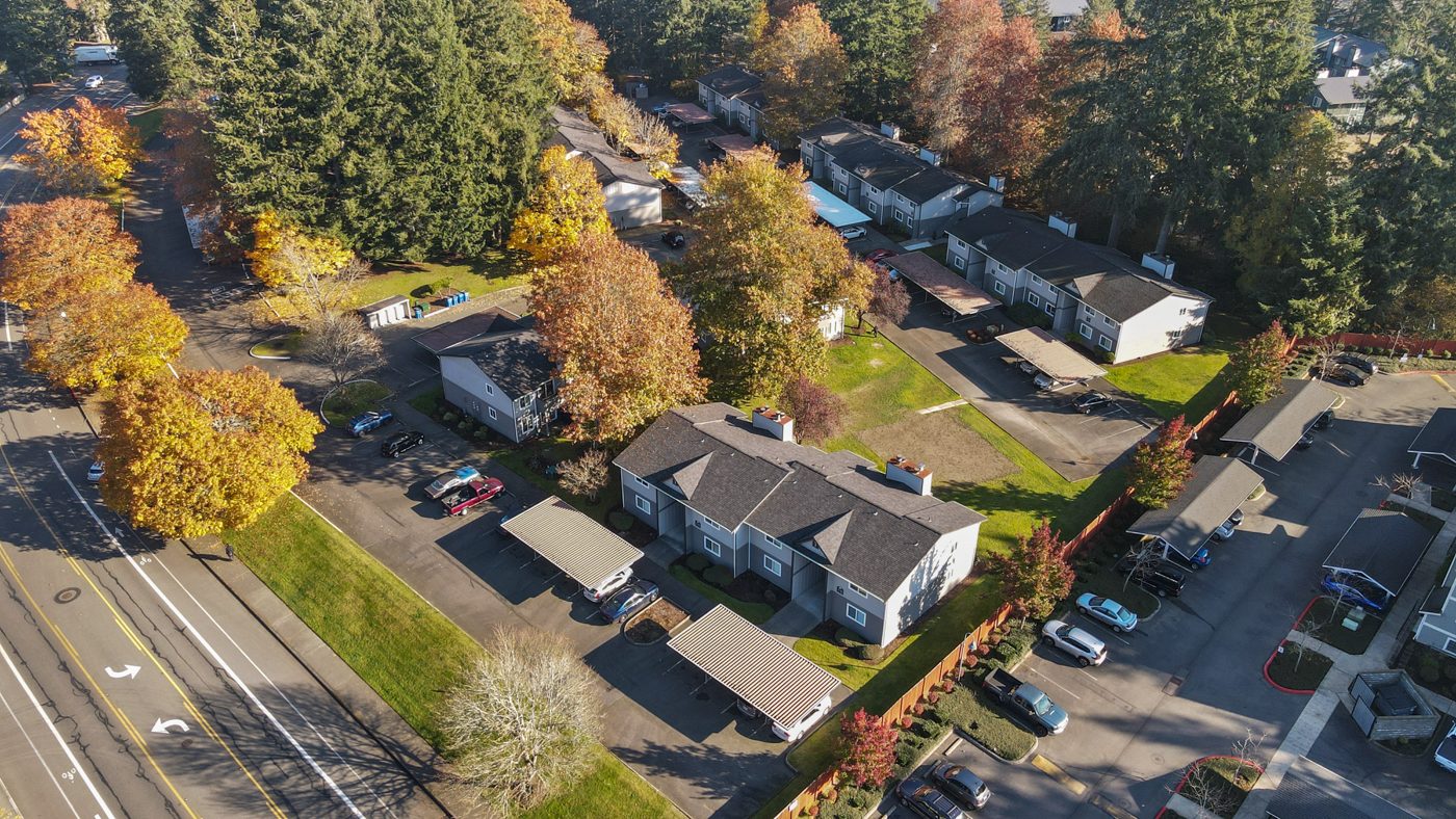 Apartment buildings and grounds at Sherwood Glen